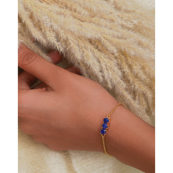 Zoe-Bracelet-Sapphire-Corrundum2